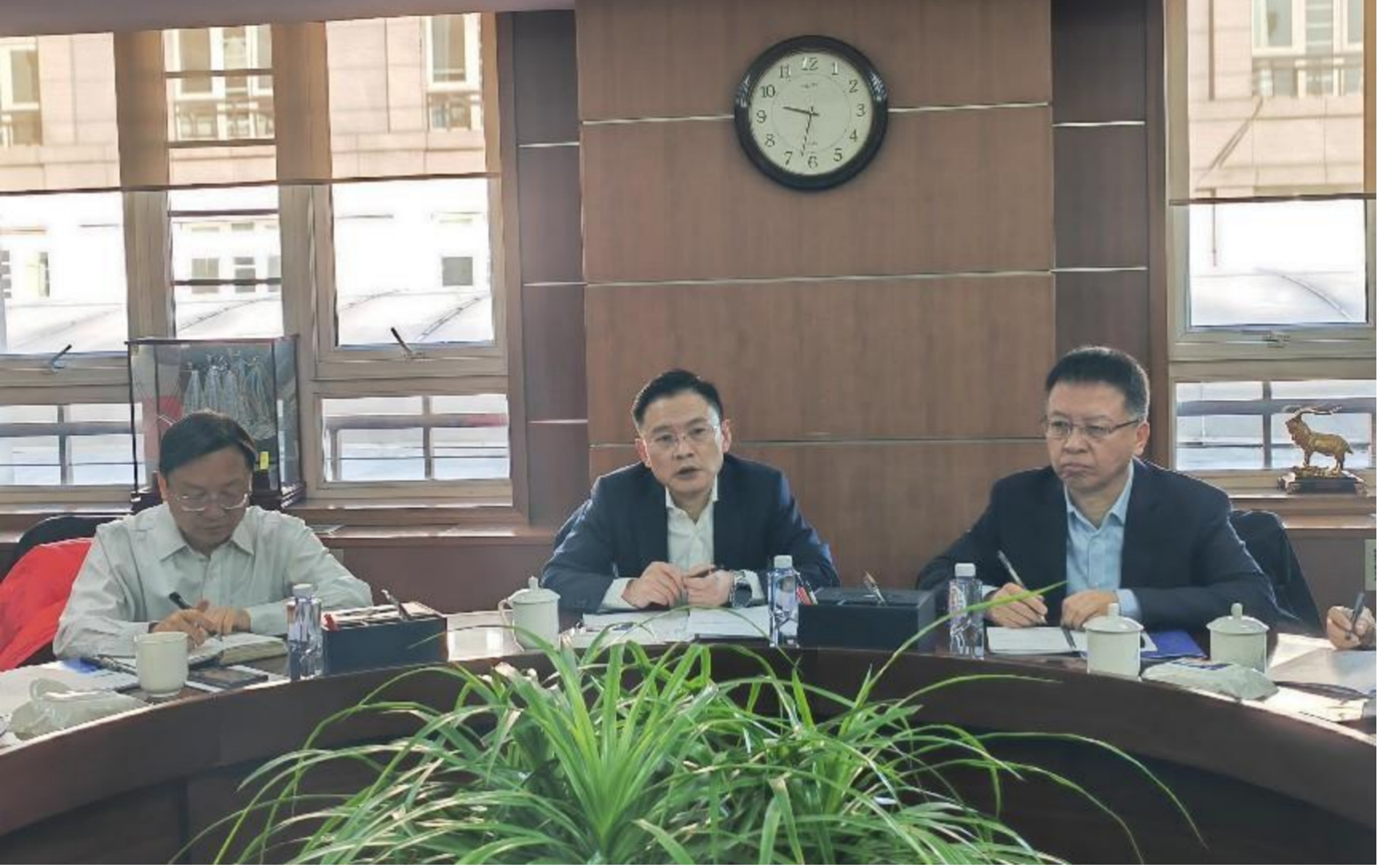 1701273348982754.jpg 1701273348982754.jpg